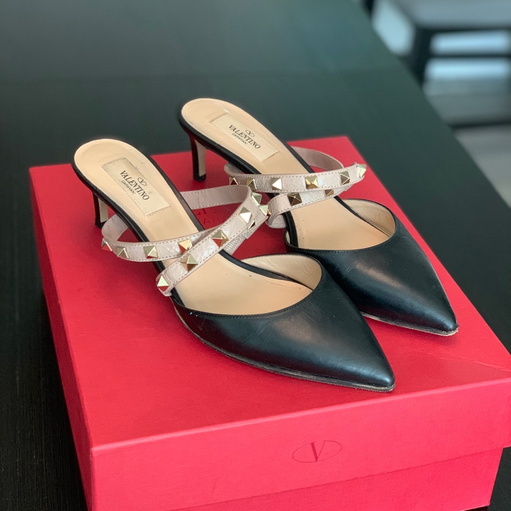 Valentino Caravani rockstuds sliders/heels 💖 - Picture 7 of 15
